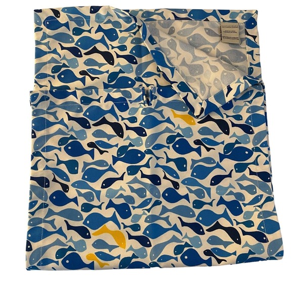 POTTERY BARN Nautical Fish Indoor/Outdoor Table Runner 18 X 70 Umbrella Hole‎ - Picture 1 of 7